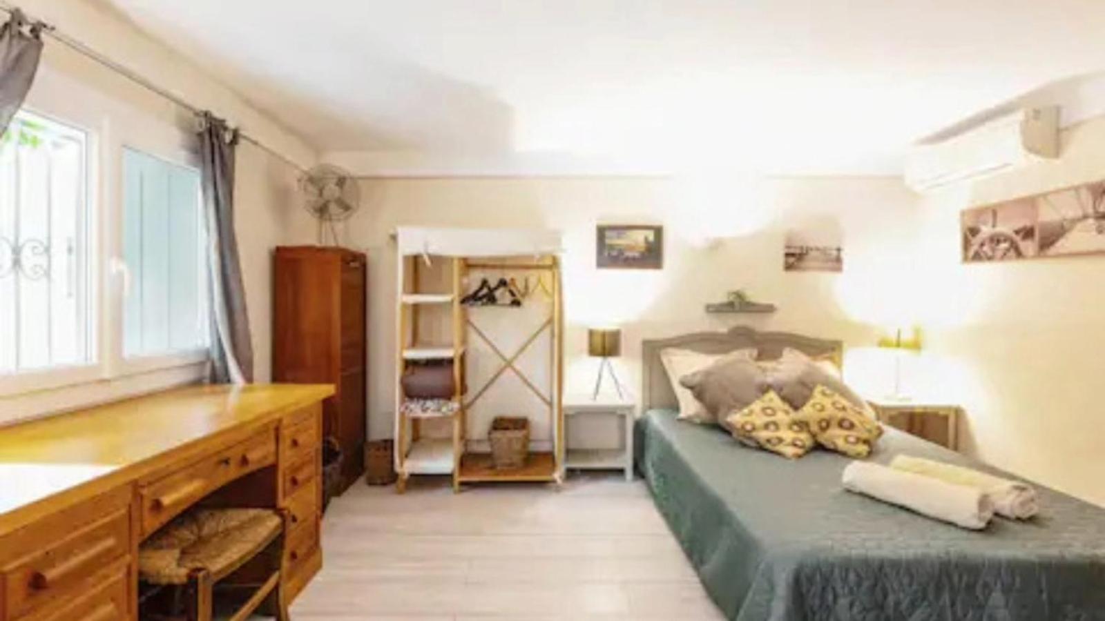 Appartement Complet Ou 2 Chambres De Charme En Centre-Ville Arles Extérieur photo