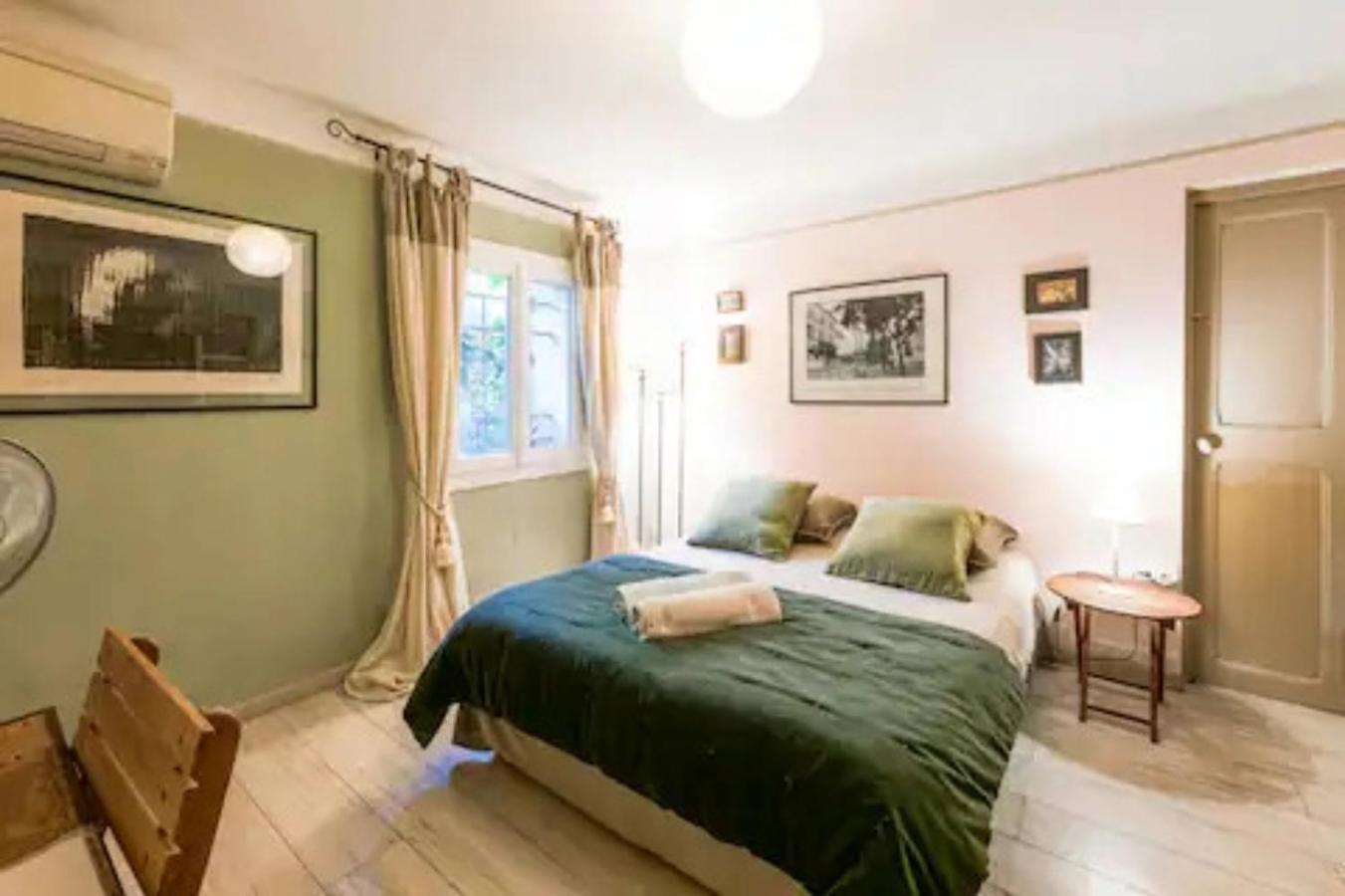 Appartement Complet Ou 2 Chambres De Charme En Centre-Ville Arles Extérieur photo